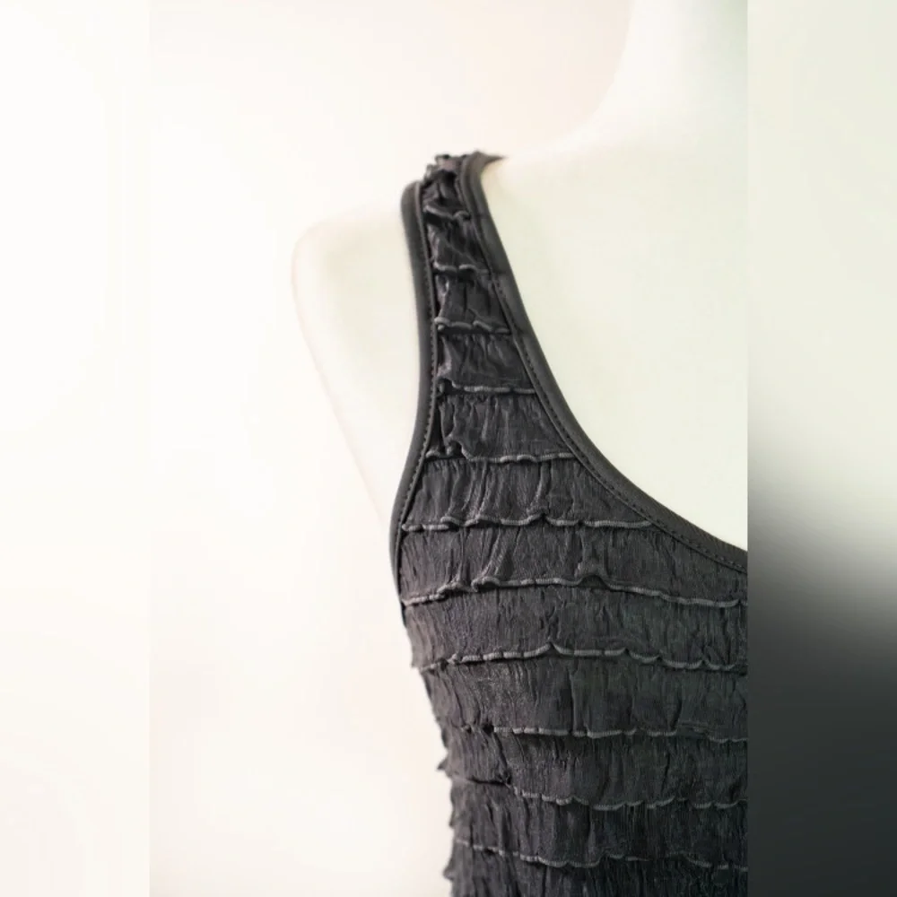 Grey Ruffled Razor Back Tank - Picture 4 of 5